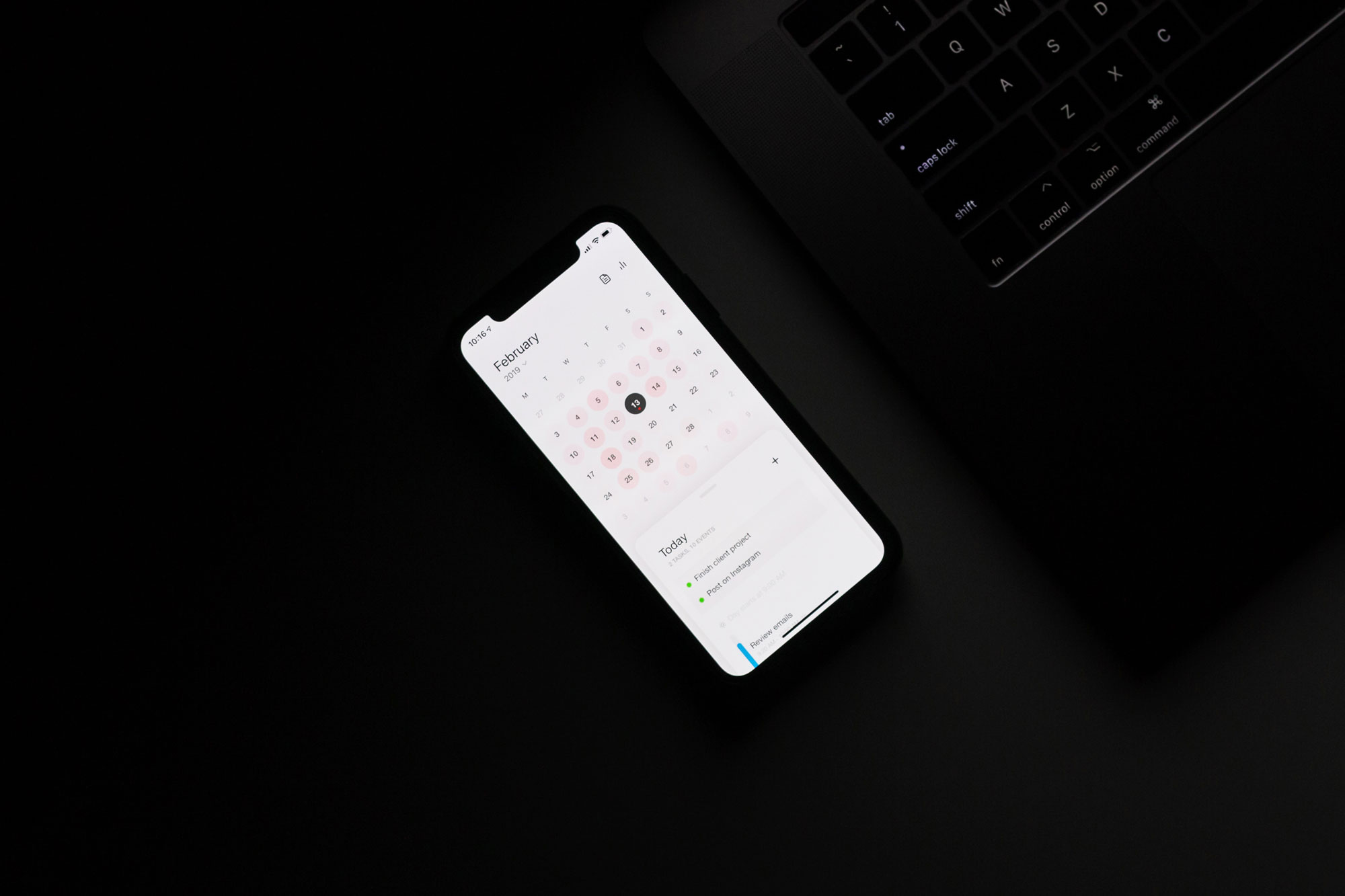 Download Dark Iphone Mockup Free Mockup Download