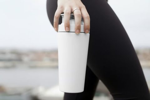 Free thermos mug mockup PSD